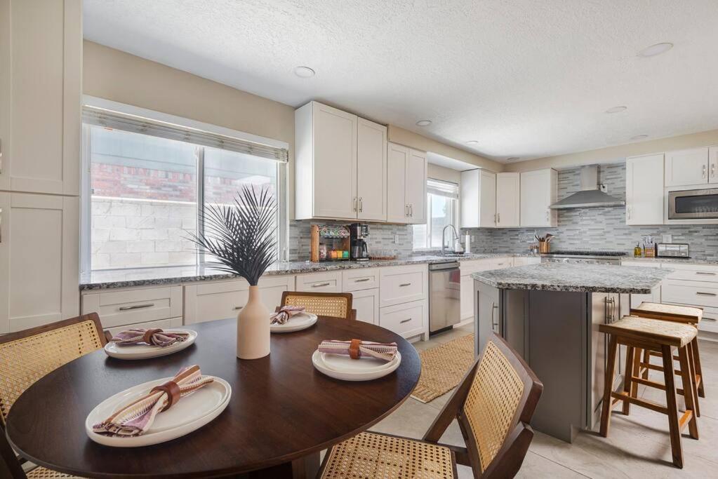 Chic 5 Bed Rooms Boho Retreat With - Games & Outdoor Movies! Albuquerque Exterior foto
